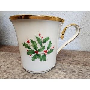 Lenox holly berry Holiday  Christmas 10oz Coffee Tea Mug Set of 4 24K Gold New